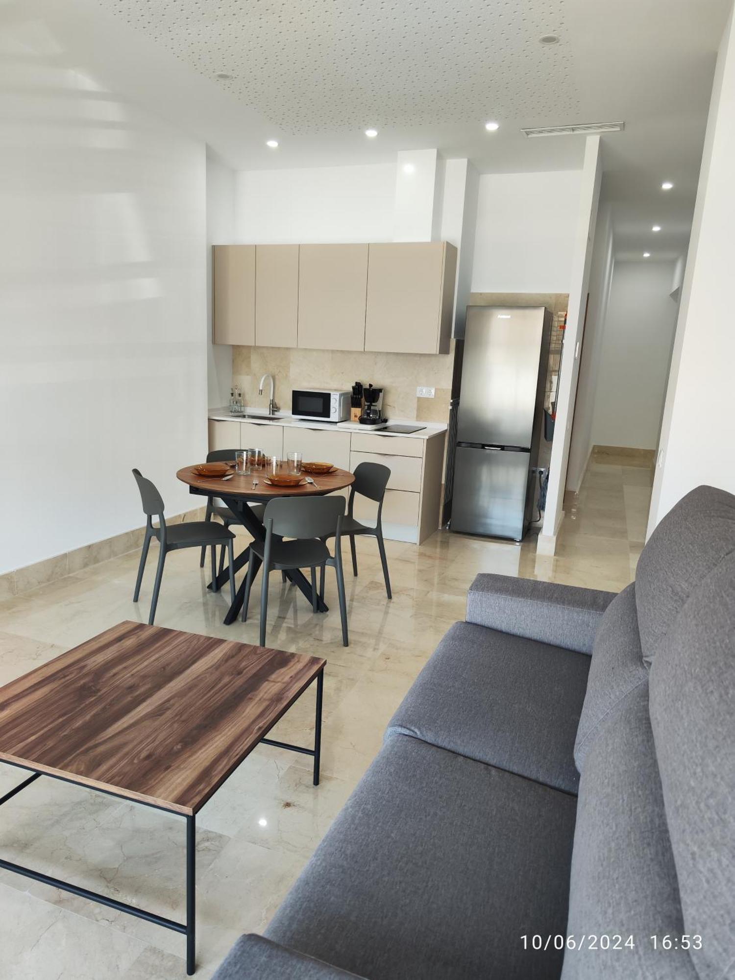 Apartamentos Luxury Playa Victoria カディス エクステリア 写真